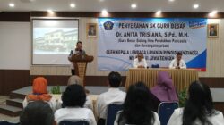 LLDIKTI Wilayah VI Jawa Tengah Serahkan SK Dr Anita Trisiana Sebagai Guru Besar Unisri