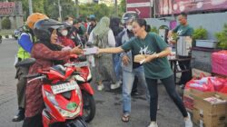 Favehotel Solo Bersama TNI, POLRI, Komunitas Bagikan 12.000 Takjil Untuk Pengguna Jalan dan Pemudik