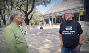 Selain Peduli Budaya, Puspo Wardoyo Owner Wong Solo Group Kunjungi Keraton Surakarta Bertemu Anak Raja Yang Juga Teman Sekolahnya Selain Peduli Budaya, Puspo Wardoyo Owner Wong Solo Group Kunjungi Keraton Surakarta Bertemu Anak Raja Yang Juga Teman Sekolahnya