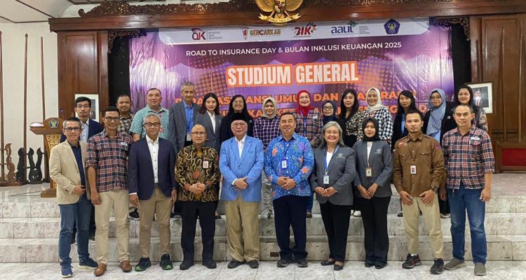 Road to Insurance Day dan Bulan Inklusi Keuangan, 540 Mahasiswa FEB Unisri Ikuti Literasi Asuransi
