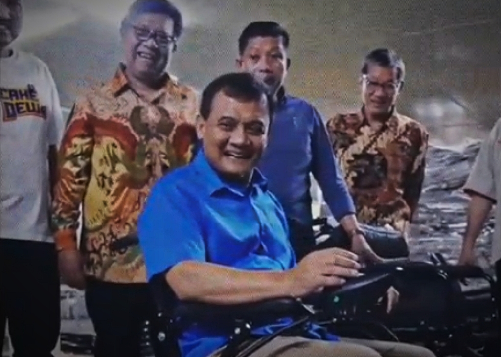 Ahmad Luthfi Sosok ‘Single Father’ Jalankan Amanah Gubernur Jawa Tengah Yang Cinta Keluarga dan Anak