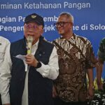 Hajatan Bos Halalan Thoyyiban Indonesia Puspo Wardoyo Berbagi Paket Sembako ke Pengemudi Ojol Solo Raya