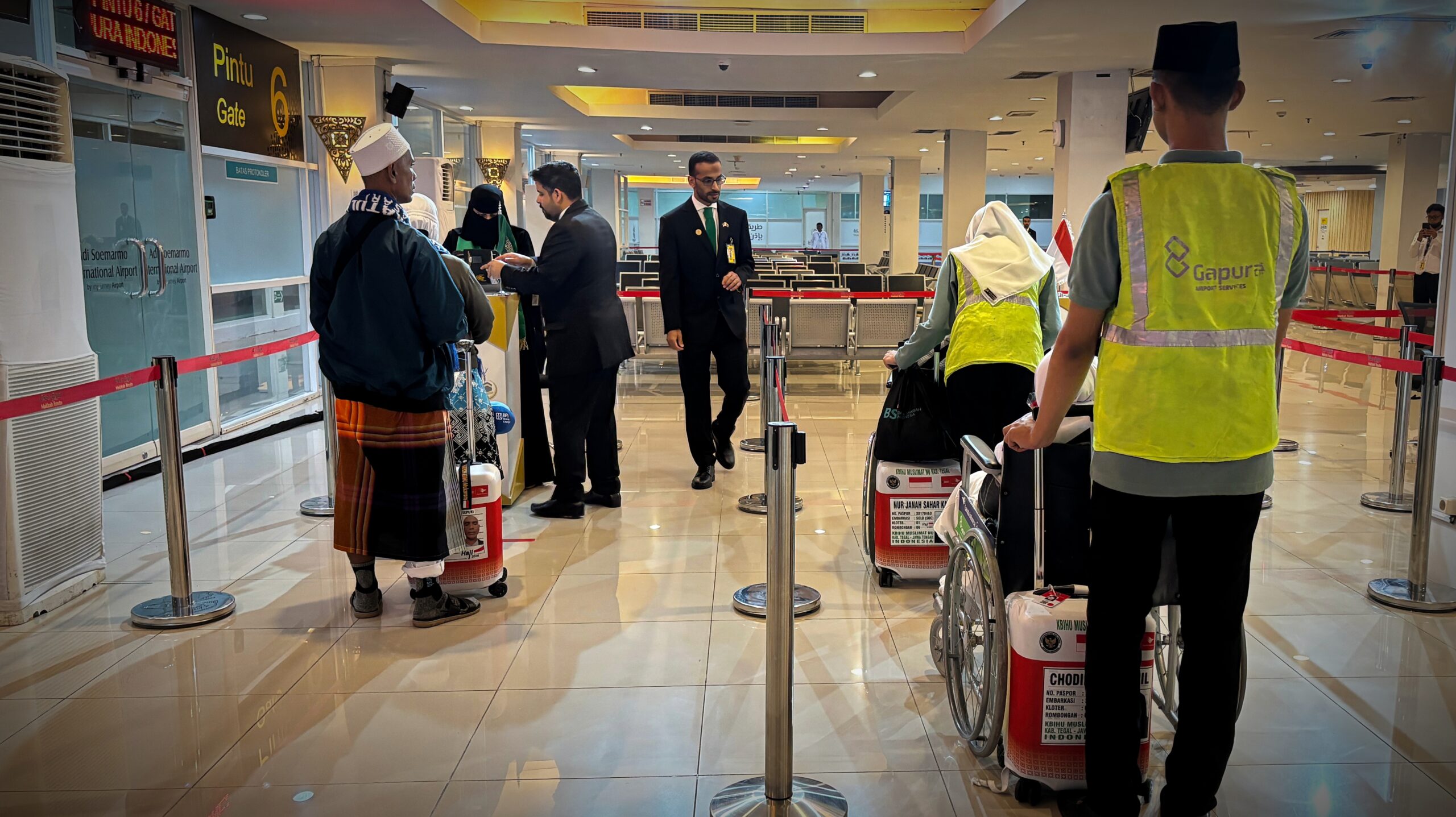 360 Calhaj Kloter Pertama Embarkasi Haji 2026 Adi Soemarmo Asal Kabupaten Tegal Diterbangkan Menggunakan Pesawat Garuda Indonesia Airbus A330-900