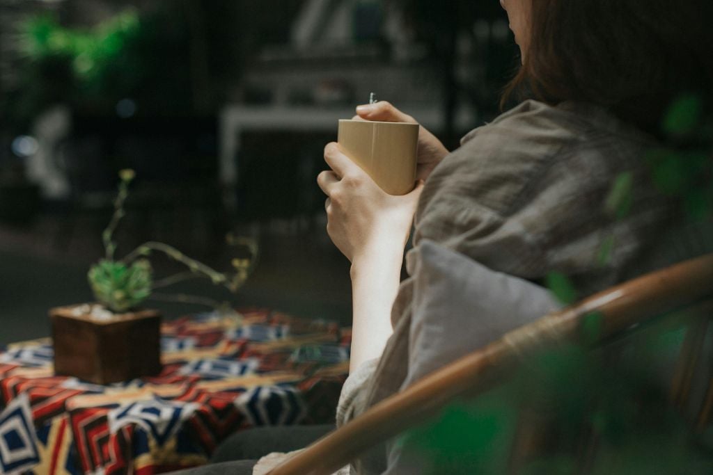 Slow Living Jadi Tujuan Finansial Baru Anak Muda, Kenapa Banyak yang Mulai Mengejarnya?