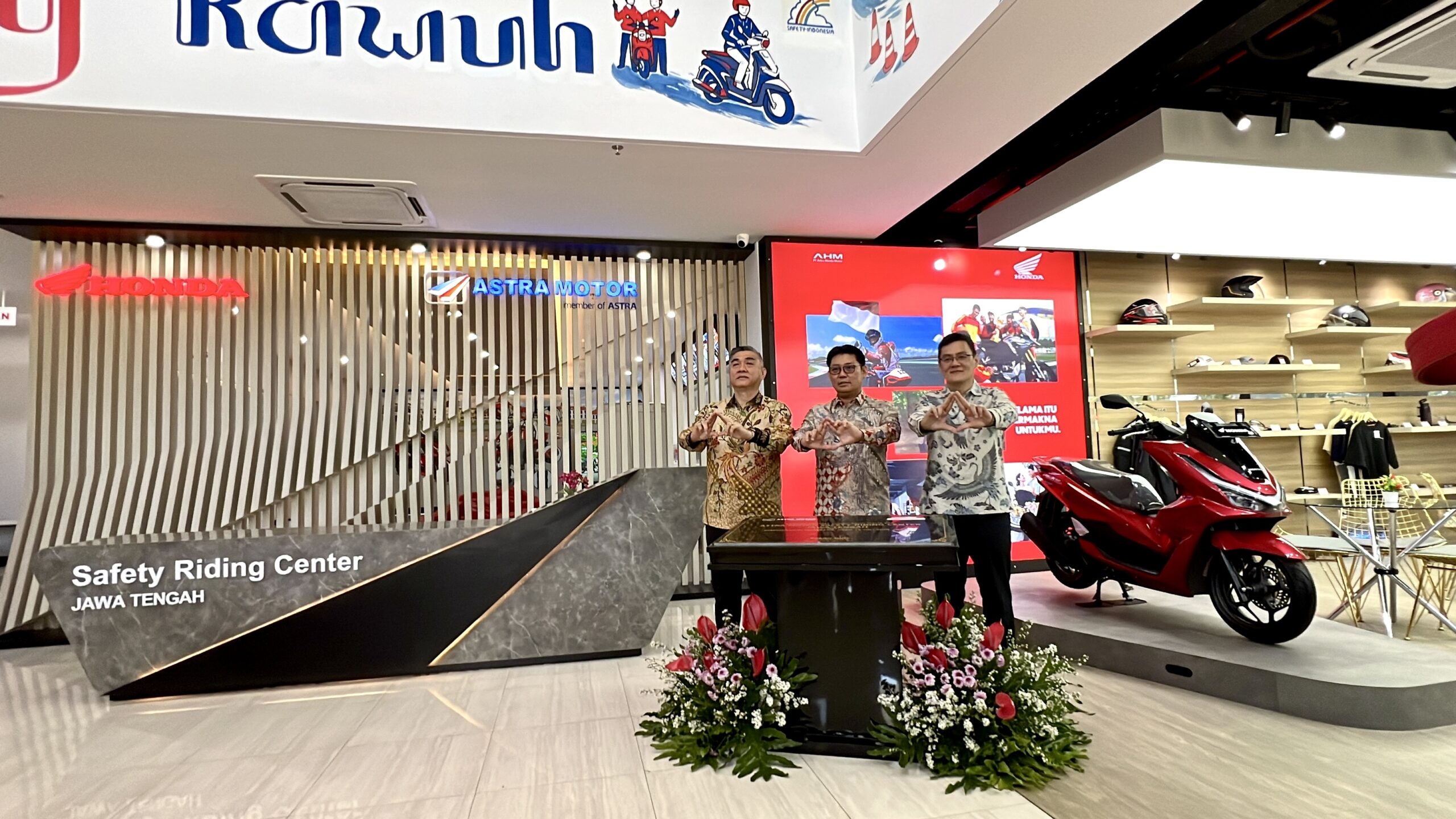 Dorong Partisipasi Masyarakat Wujudkan Budaya Aman Berkendara, Astra Motor Safety Riding Center Jawa Tengah Resmi Beroperasi