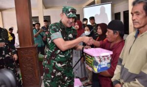 Dari Edukasi Kesehatan – Bantuan Sembako, TMMD ke-129 Kodim 0726/Sukoharjo Hadir untuk Warga