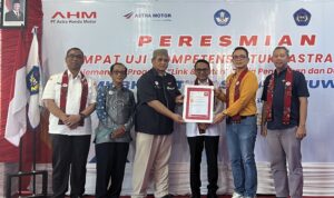 Astra Motor Jateng Resmikan TUK SMK BTB Juwana, Upaya Perkuat Pendidikan Vokasi