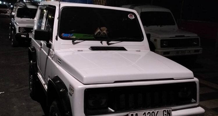 Jimny Katana Solo Gelar “Matugi” Malam Sabtu Legi, Pererat Paseduluran di Area Papahan Karanganyar