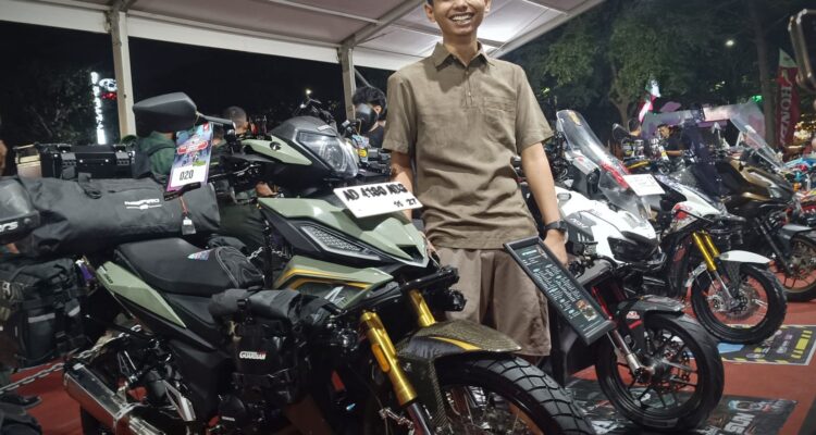 Dari Hobi Touring hingga “Bagong” Si Bebek Gede: Alasan Satiman Tak Lepas dari Honda Modif Contest 2026
