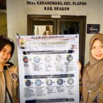 Mahasiswa KKN UNISRI Bantu Permudah Pelayanan Administrasi Kependudukan di Desa Karangwaru