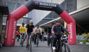 Fun Cycling Grand Mercure Solo Baru Inisiasi Kolaborasi Pariwisata, Lebih Dekat Kenali Potensi Budaya dan Aktivitas Masyarakat Lokal Desa Wisata Wirun Fun Cycling Grand Mercure Solo Baru Inisiasi Kolaborasi Pariwisata, Lebih Dekat Kenali Potensi Budaya dan Aktivitas Masyarakat Lokal Desa Wisata Wirun