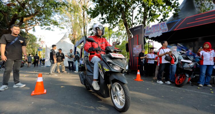 Laki Code New Honda Vario Evo 160 Hadir di Gubernur Jateng Drag Bike Solo