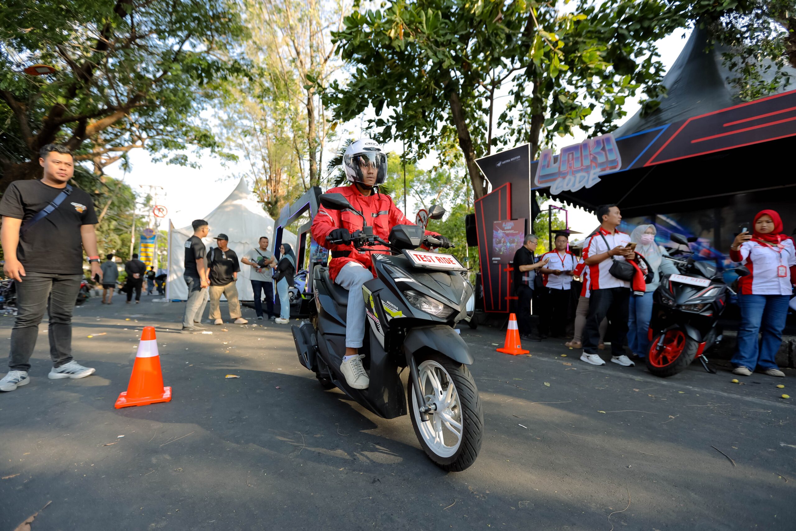 Laki Code New Honda Vario Evo 160 Hadir di Gubernur Jateng Drag Bike Solo