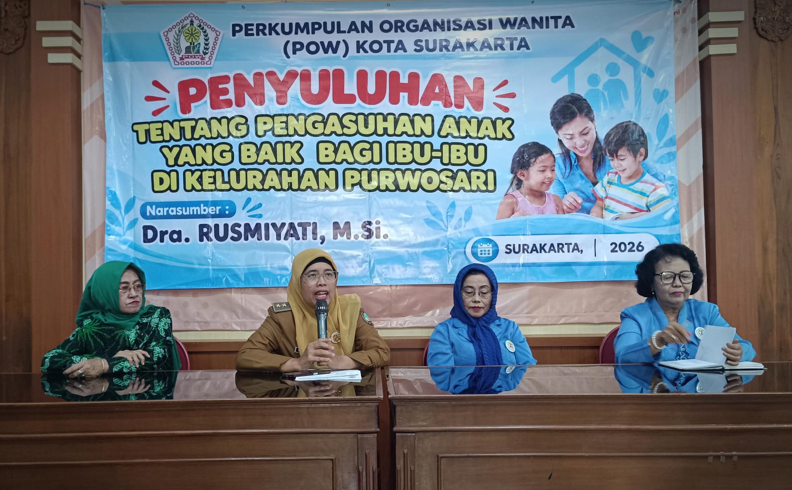 POW Surakarta dan GWS Bersinergi Edukasi Pengasuhan Anak di Kelurahan Purwosari