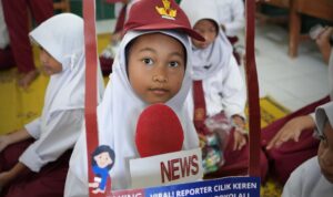 Ini Cara Kreatif Mahasiswa UNISRI Edukasi Mitigasi Bencana di SDN 2 Sruni Boyolali, TANGGAP, SIGAP, BERANI BICARA! 