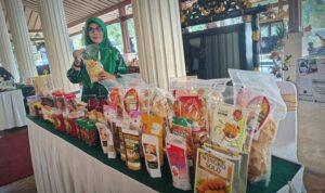 Produk UMKM Jadi Sorotan di Pelantikan GWS Surakarta, Bukti Ketangguhan Perempuan Pengusaha Produk UMKM Jadi Sorotan di Pelantikan GWS Surakarta, Bukti Ketangguhan Perempuan Pengusaha
