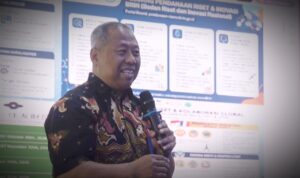 REFANAS: Akselerasi Pendanaan Riset Nasional Menuju Unisri Unggul, Rektor: Siklus Penelitian di UNISRI Terus Dievaluasi Secara Ketat! REFANAS: Akselerasi Pendanaan Riset Nasional Menuju Unisri Unggul, Rektor: Siklus Penelitian di UNISRI Terus Dievaluasi Secara Ketat!